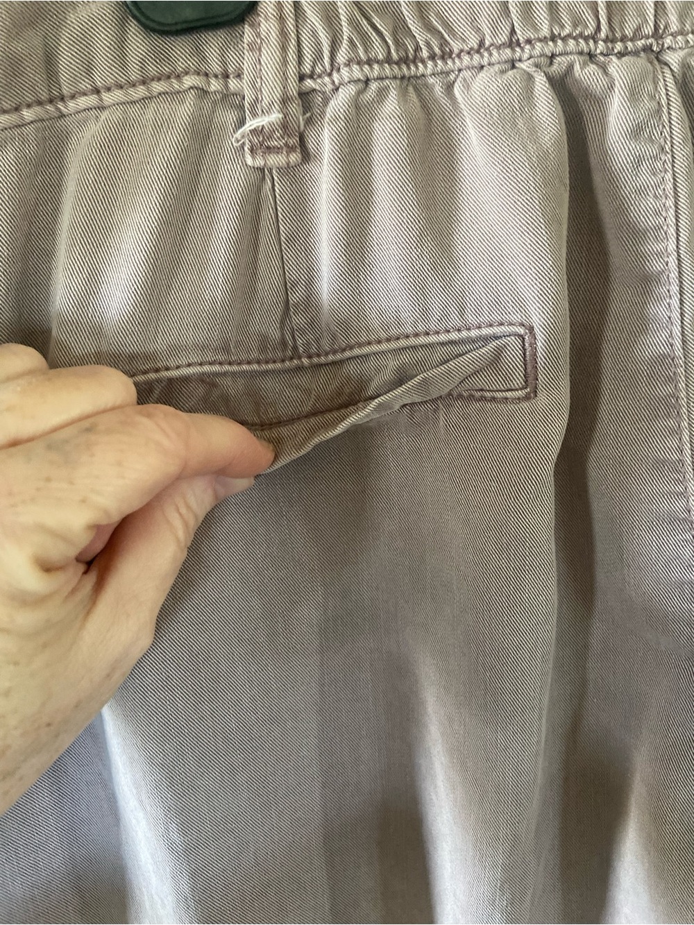 Maurices Wide-Leg Cargo Pants in Pale Mauve - Picture 6 of 10